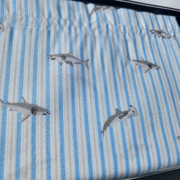NEW TOMMY HILFIGER Sheets Sheet Set Shark Striped TWIN Size Blue White Pillowcas - Picture 8 of 11